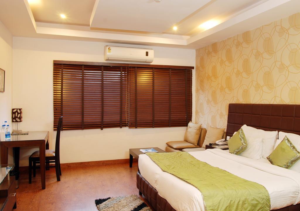 Hotel Deer Parkk Új-Delhi Kültér fotó